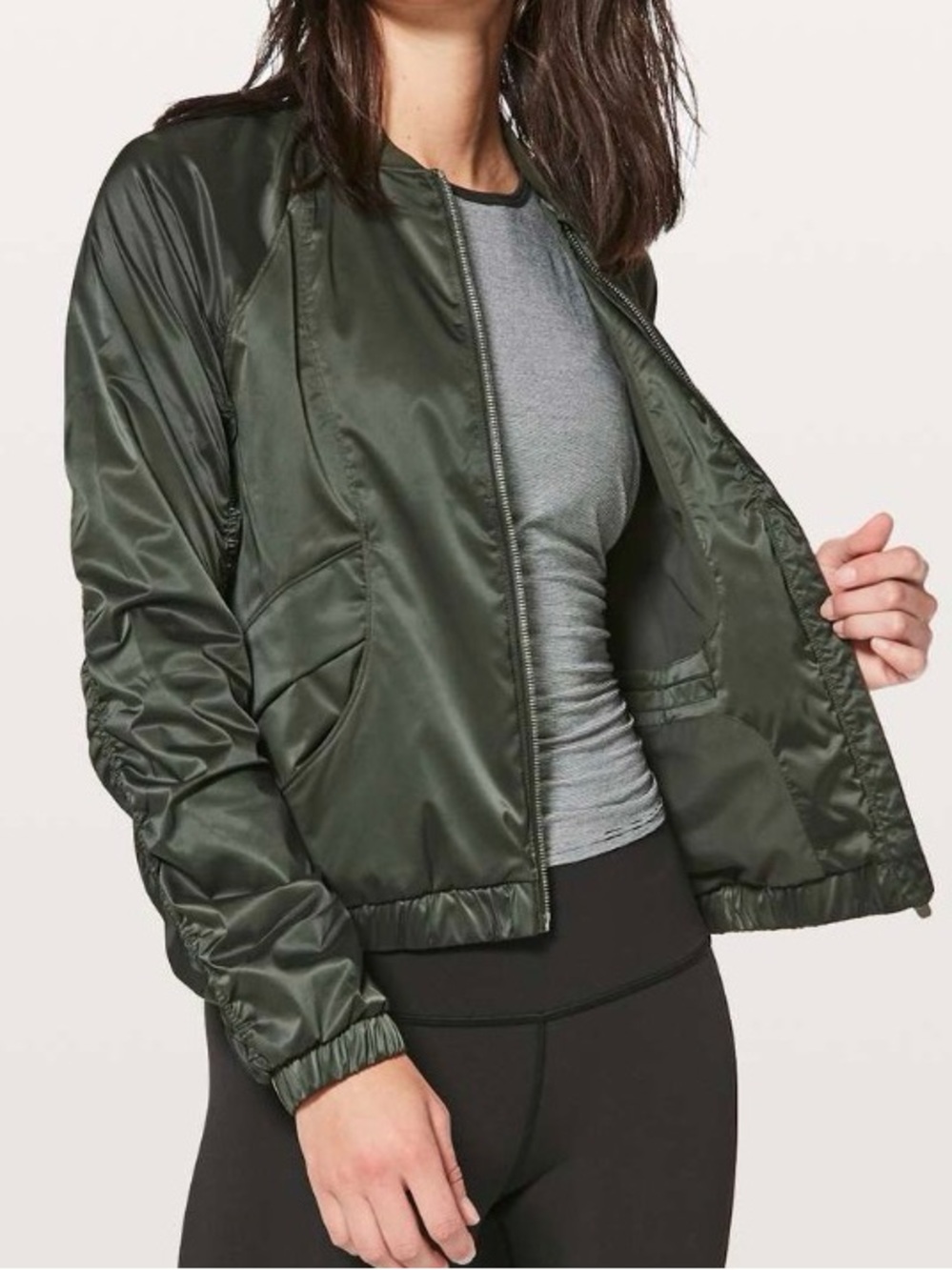 Lululemon Above The Clouds‎ Bomber Jacket Evergreen Lightweight Size 8 Medium